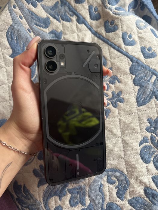 Продается Nothing Phone 1