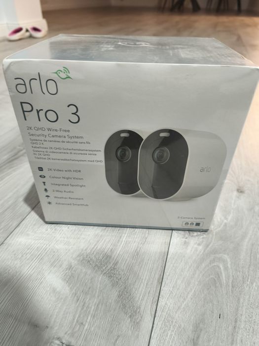 Arlo Pro 3 sigilat+hub Sigilat Nou