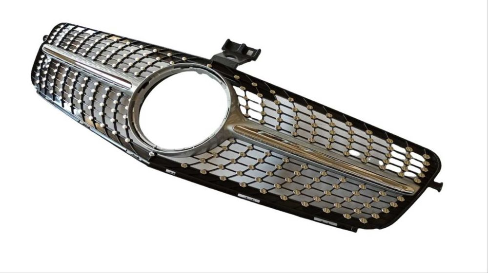 решетка – MERCEDES W204 07-14 C СЕРИЯ DIAMOND GRILLE – (сиво)
