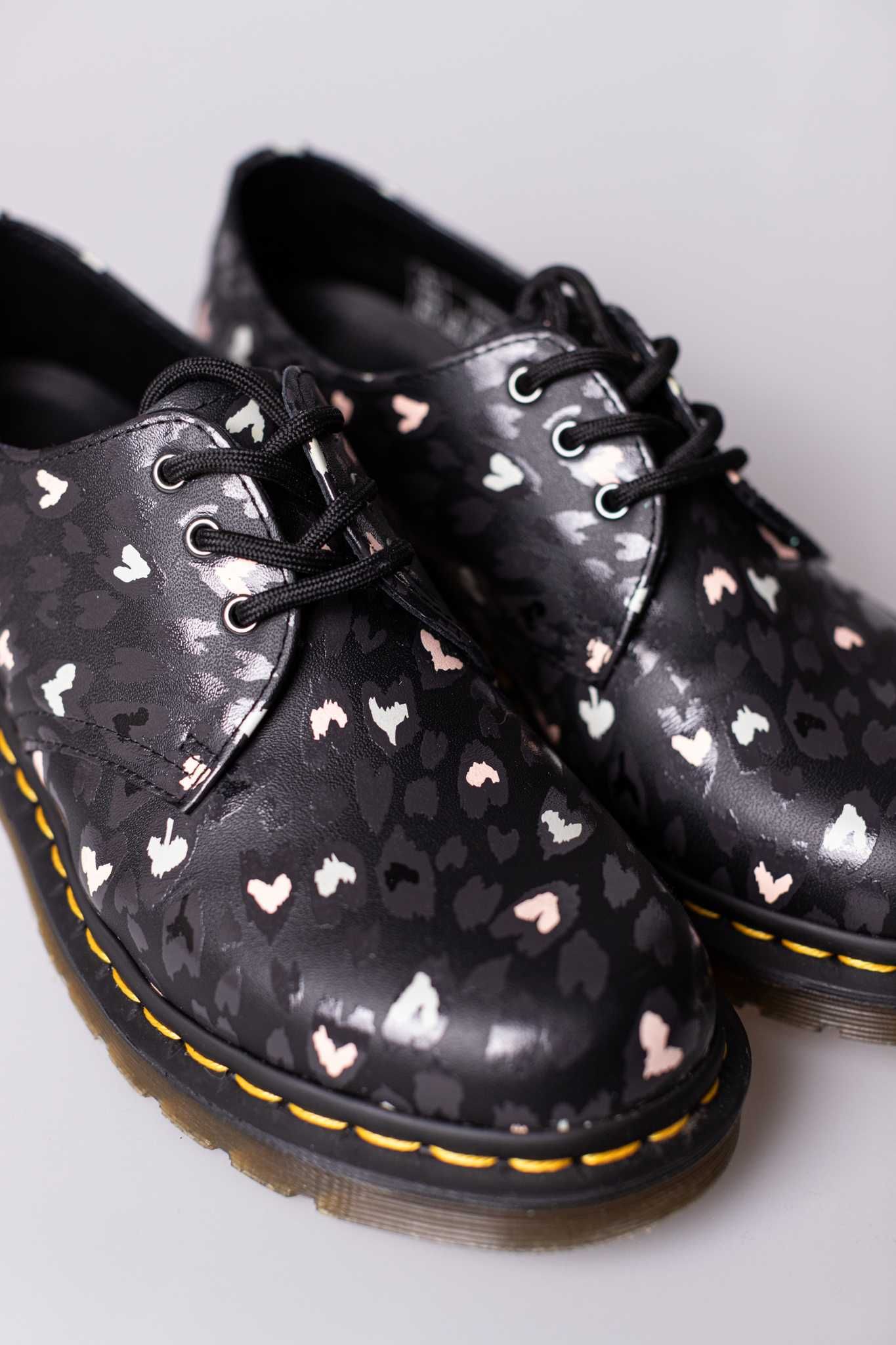 Pantofi Oxford femei Dr. Martens 1461 marimea 39