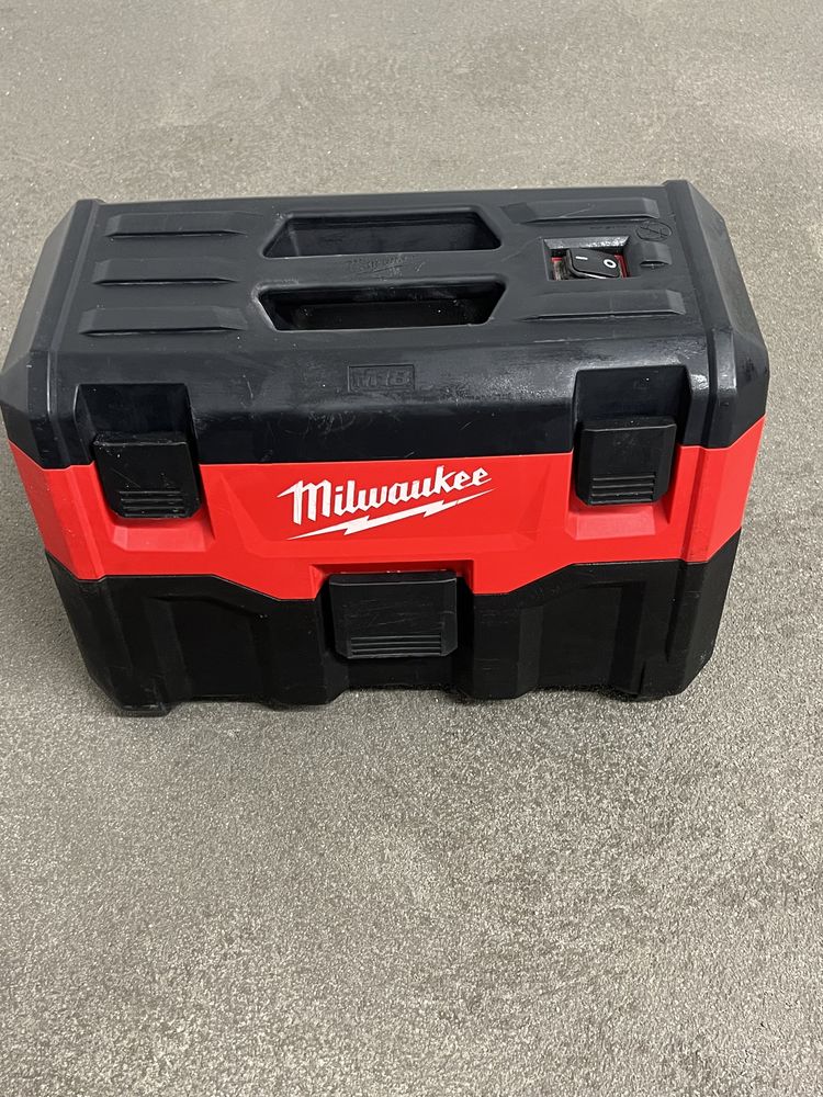 Apiraror milwaukee m18 VC-2