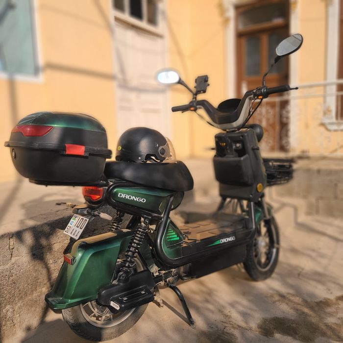 Skuter sotiladi arzon narxda