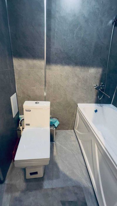 Продаётся 2х квартира на 6 этаж орр ДИНАМО