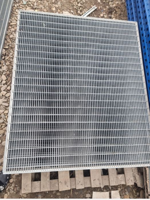 Grătare zincate galvanizate tăiem orice dimesune dorita de client