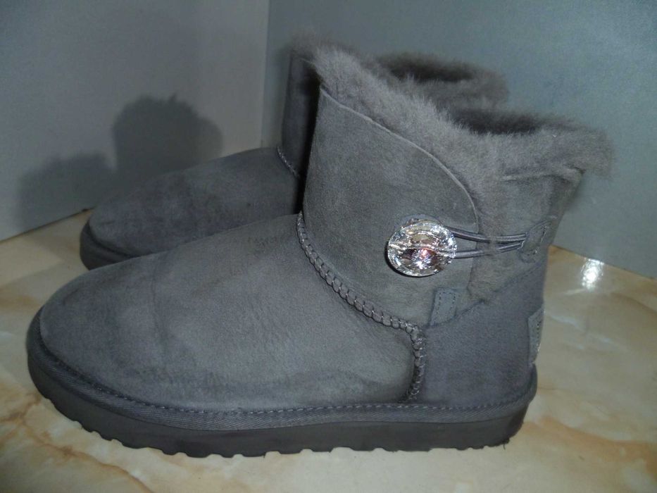 UGG оригинални ботуши №39