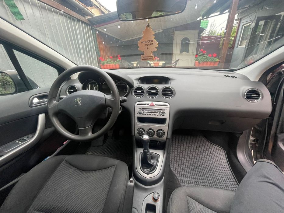 Vând Peugeot 308