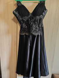 Елегантна черна  бална рокля