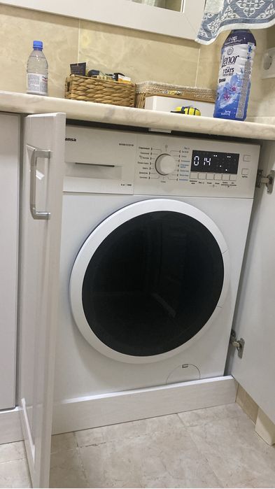 стиралка отлично работает,но тяжелые вещи нужно отжимать по 2 раза