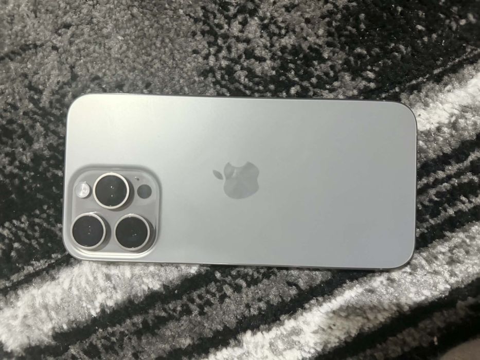 Vand iphone 15 pro max fullbox ca nou