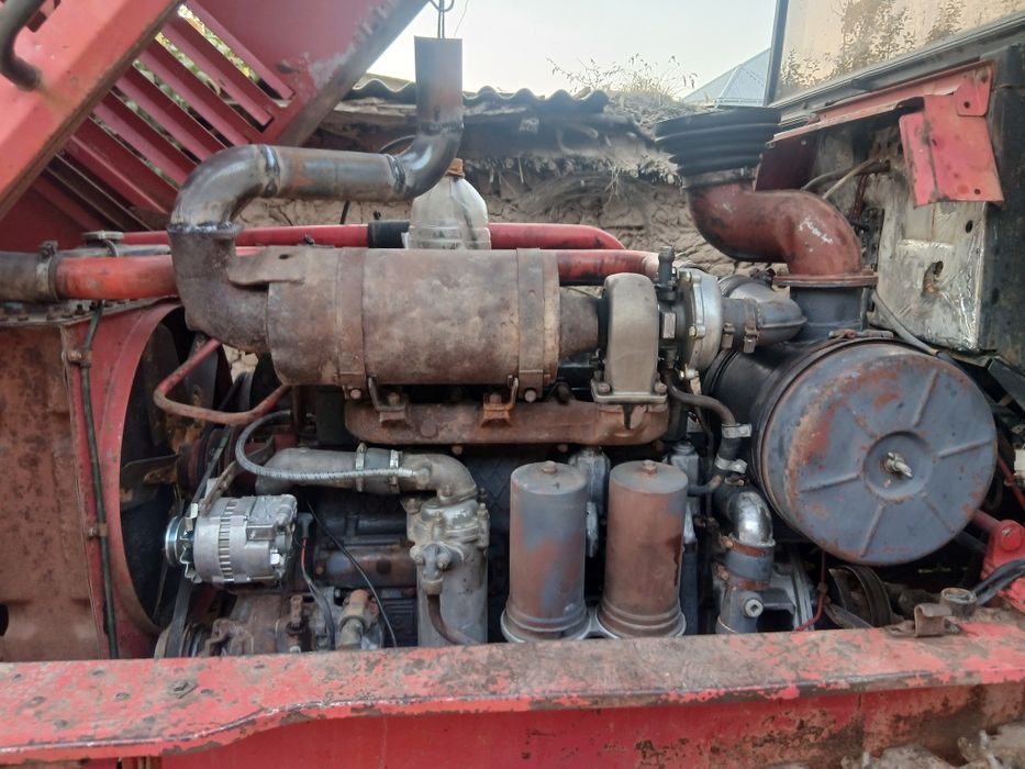 Traktor.bt.150.sotiladi.2006.yil.rama.butun..4korpus.plugi.bor.tolgan.