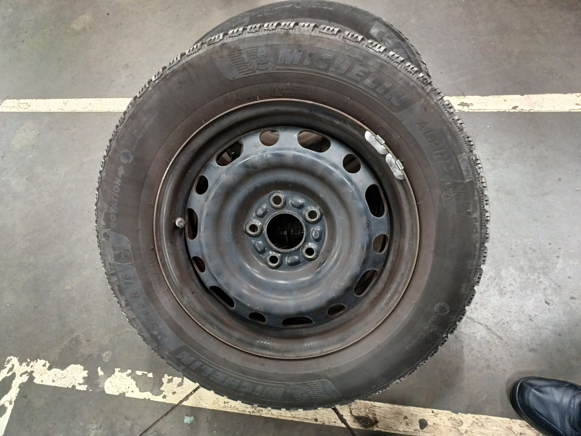 Set de 4 Jante + 4 Anvelope iarnă Michelin Alpin 6