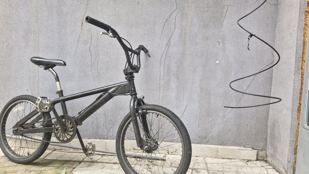 Велосипед BMX Със спирачки