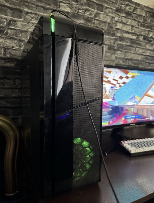 PC GAMING / i5 9400F / RX 6600XT 8GB / 16GB Ram DDR4