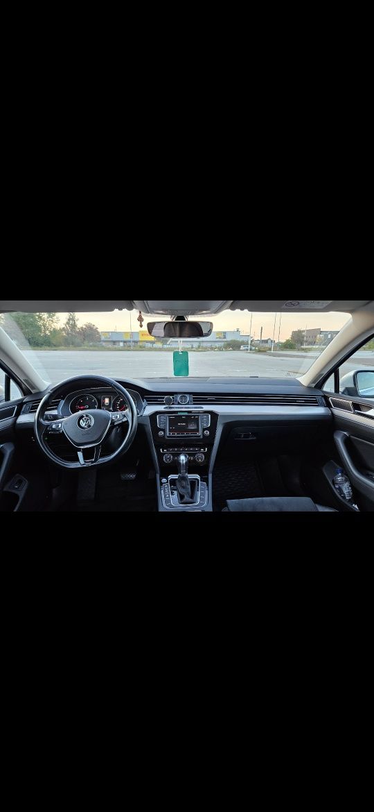 Volkswagen Passat VW Passat Variant Highline 2.0TDI 190CP 4Motion