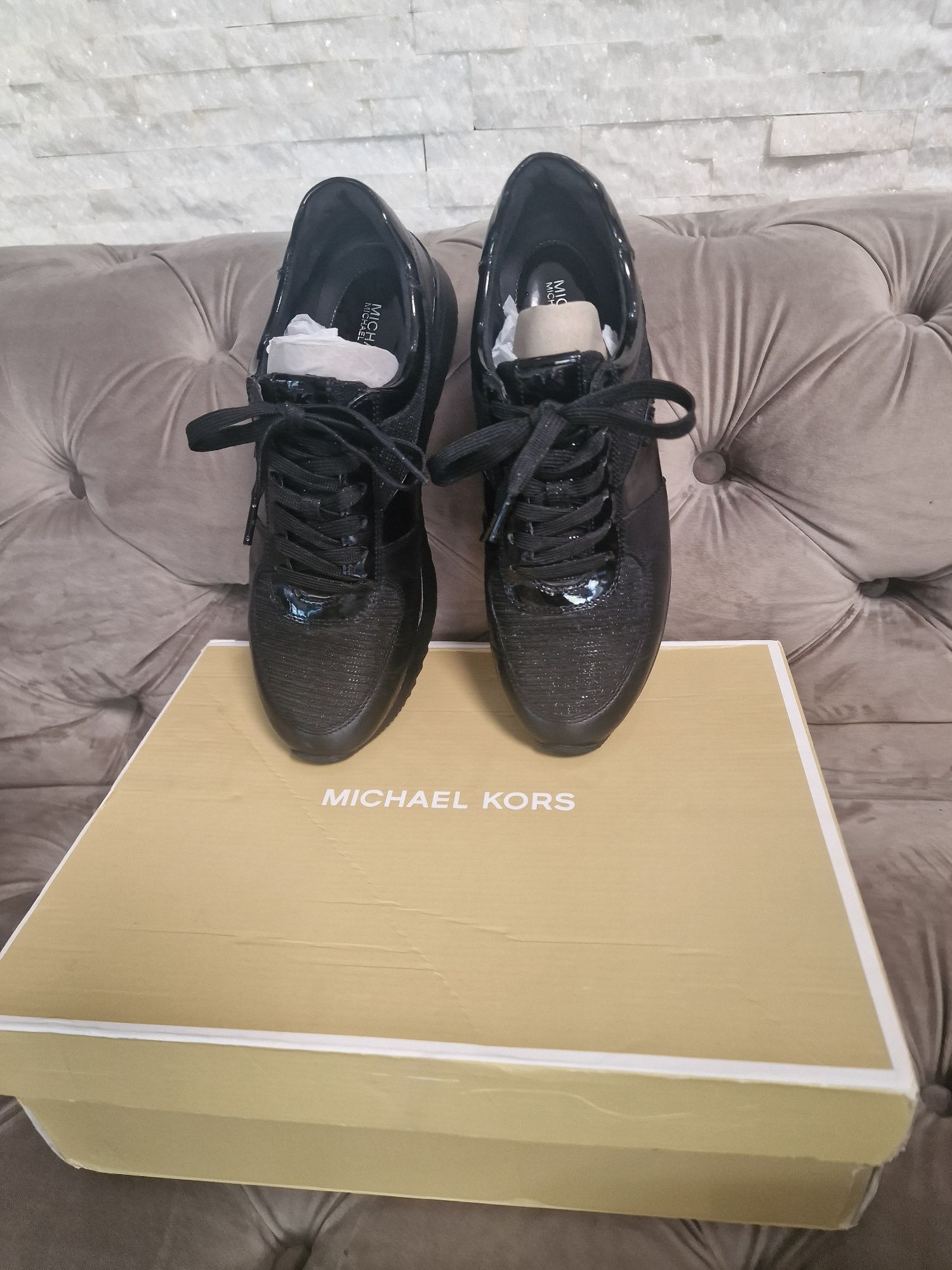 Snikersi Michael kors 39,5