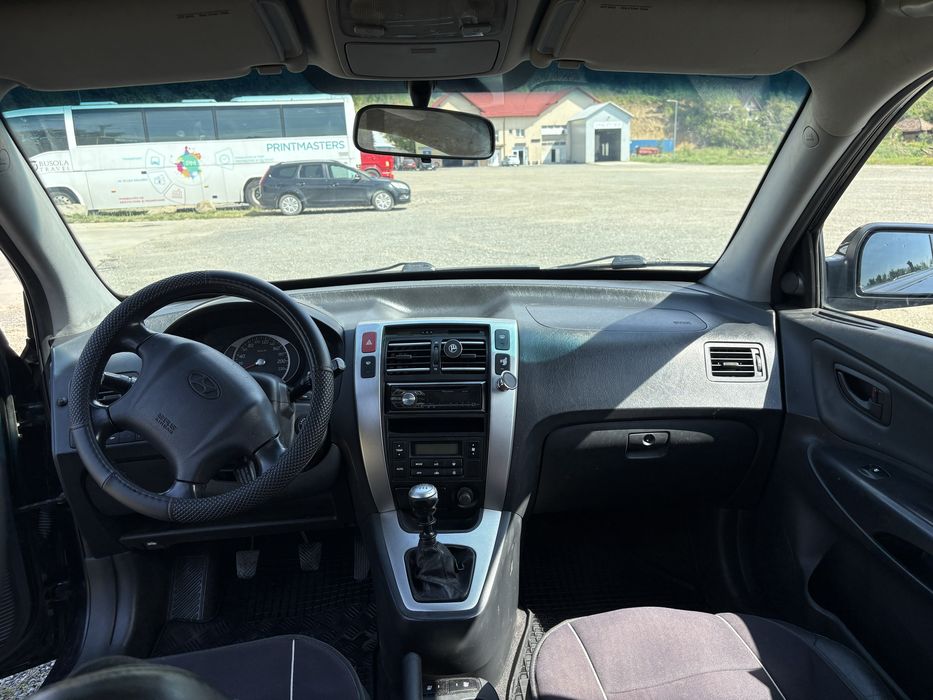 vand hyundai tucson