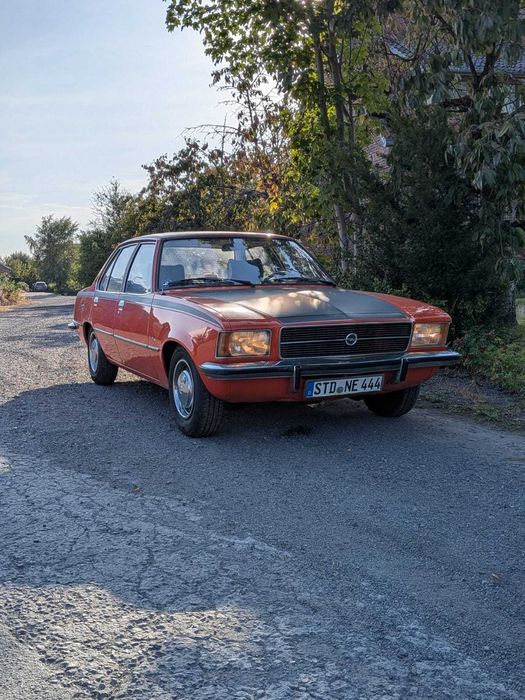 Opel Rekord D (1974) – Restaurat complet, 2.0 benzină, stare excelentă