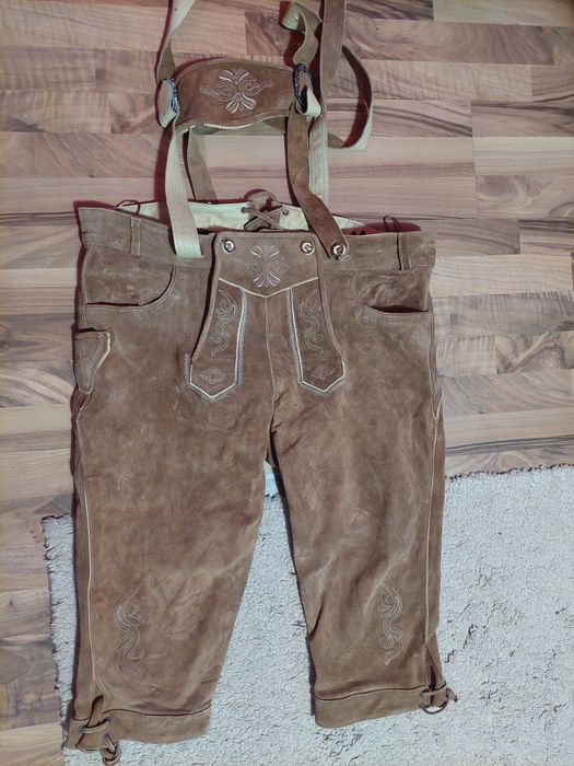 Pantaloni bavarezi,piele intoarsa,mărime 60,maro deschis