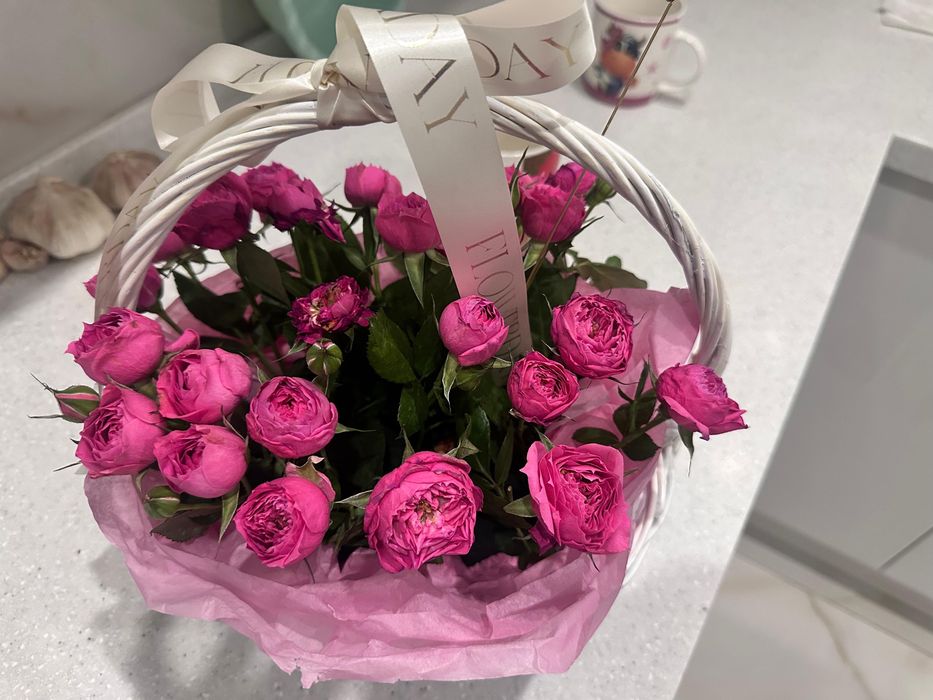 Продам розы за 5тысяч