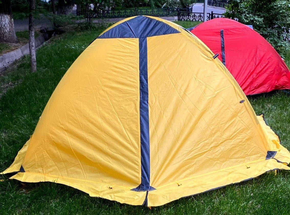 Палатка туристическая с юбкой, 3 местная, 180 х 210, 2 слойная, легкая
