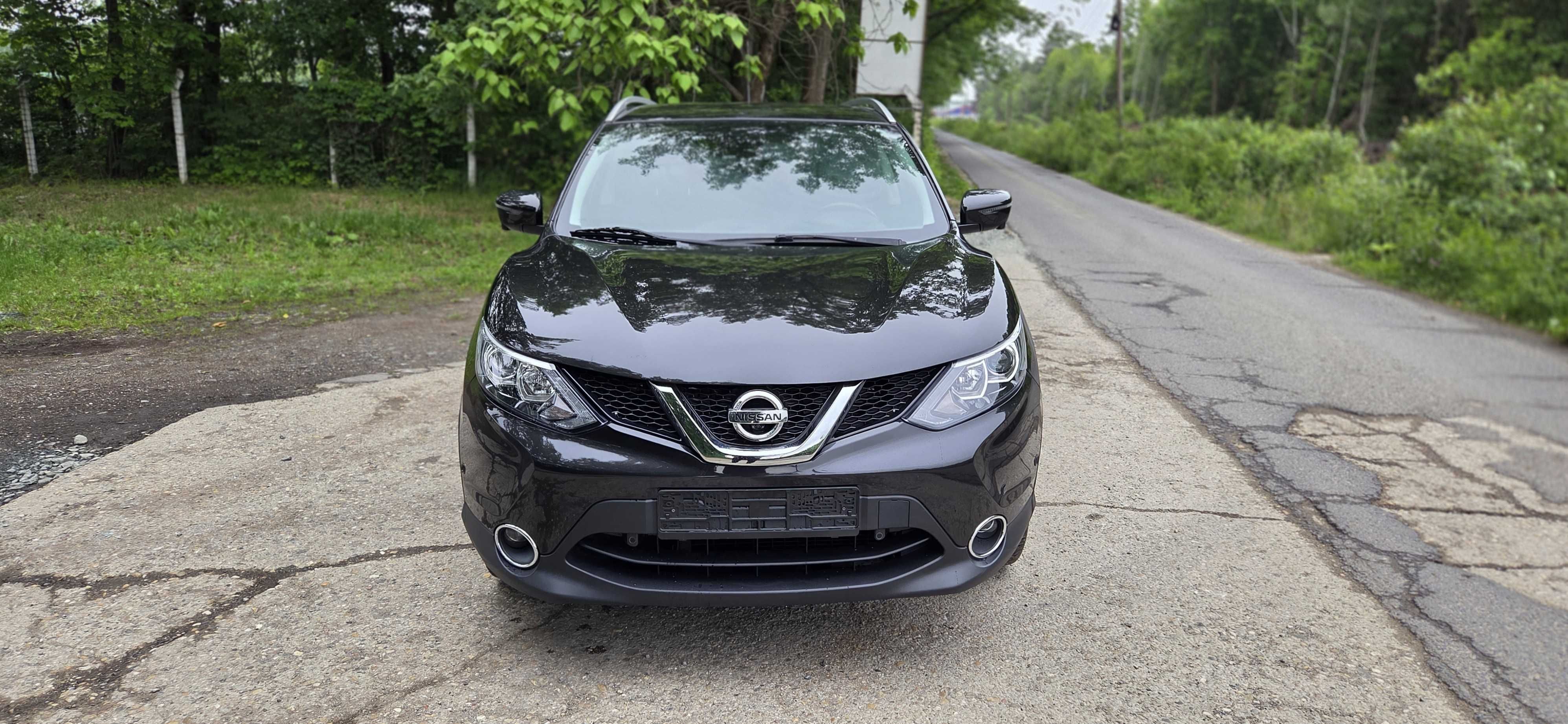 Nissan Qashqai-1.6 DCi *4x4*