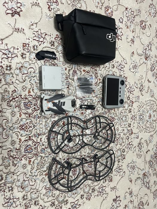 Дрон DJI mini 3 DJI RC Fly More Combo plus
