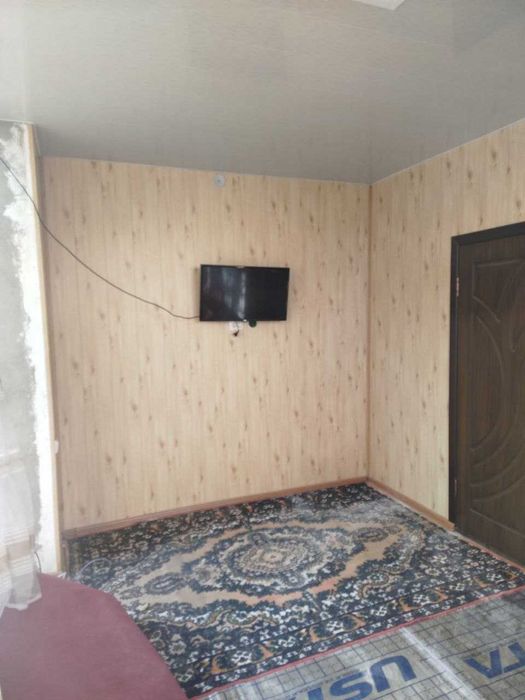 8 sotixli Uy sotiladi Bostonliq tumani