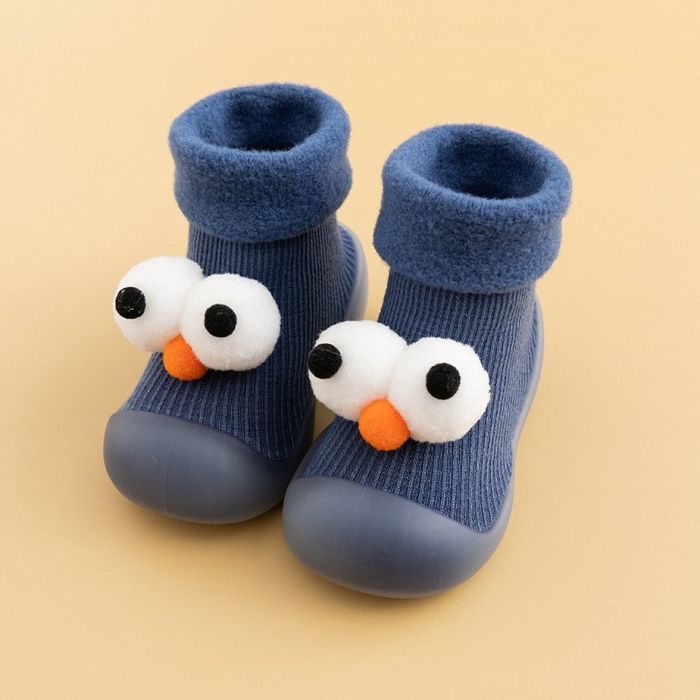 Детски есенни обувки с чорап и очички, различни номера и цветове W SHO