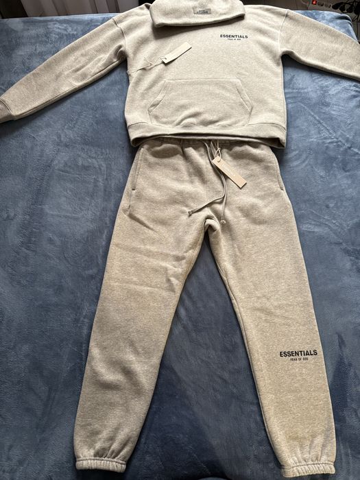 Compleu Essentials / Premium / 2025