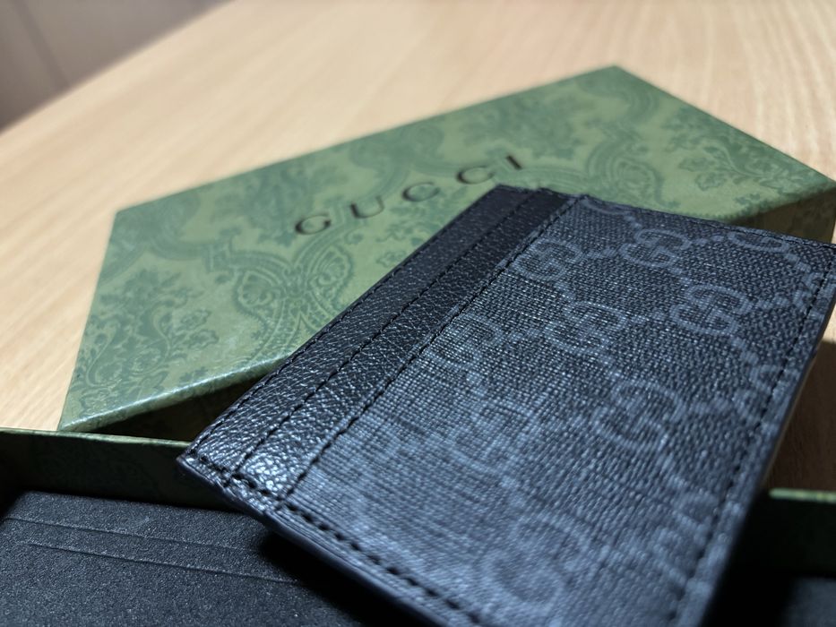 Gucci card holder - Кард холдър