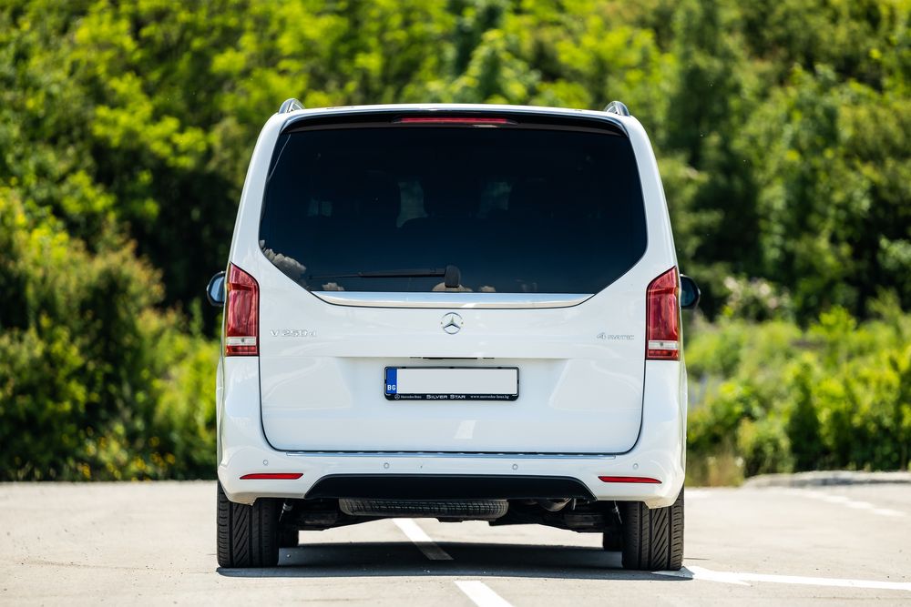 Продавам Мерцедес В клас V class mercedes