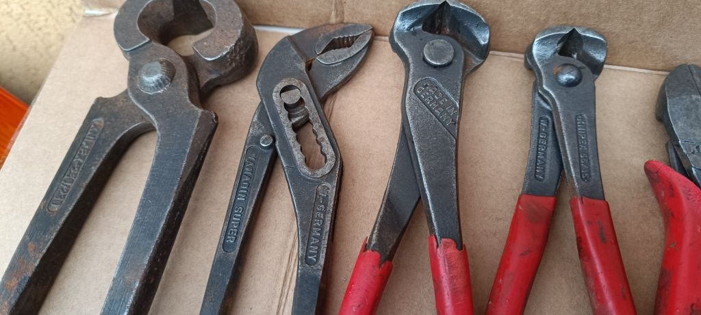 Un util Lot Format din 15  Knipex GERMANIA