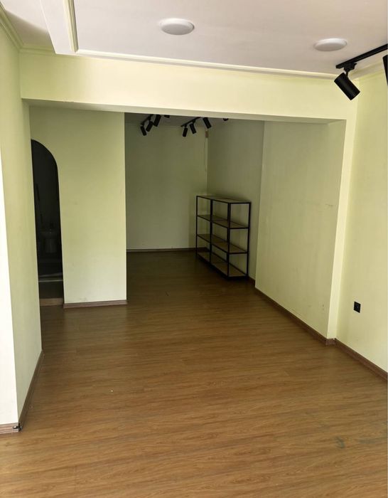 Аренда/офис/магазин/салон Шота Руставели 62м2 3 комнат