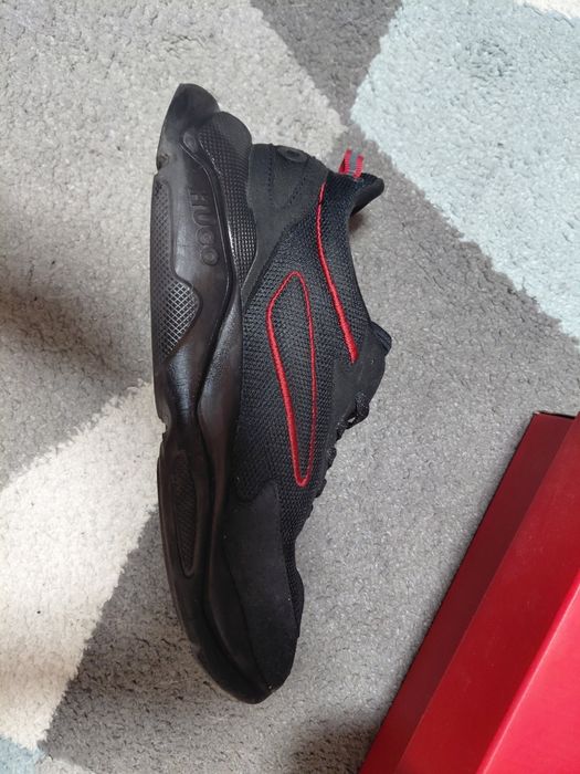 Hugo Boss обувки