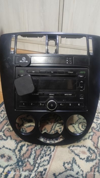 Магнитофон от ласети