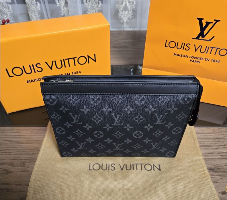 Стилен клъч louis vuitton
