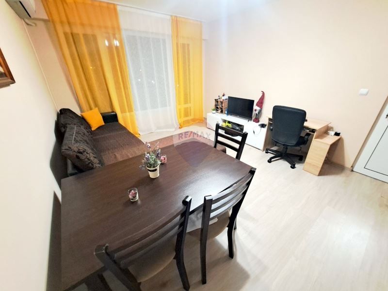 Продава се Двустаен апартамент в Варна, Владислав Варненчик - 46 кв.м за 1890 €/кв.м - Снимка #1