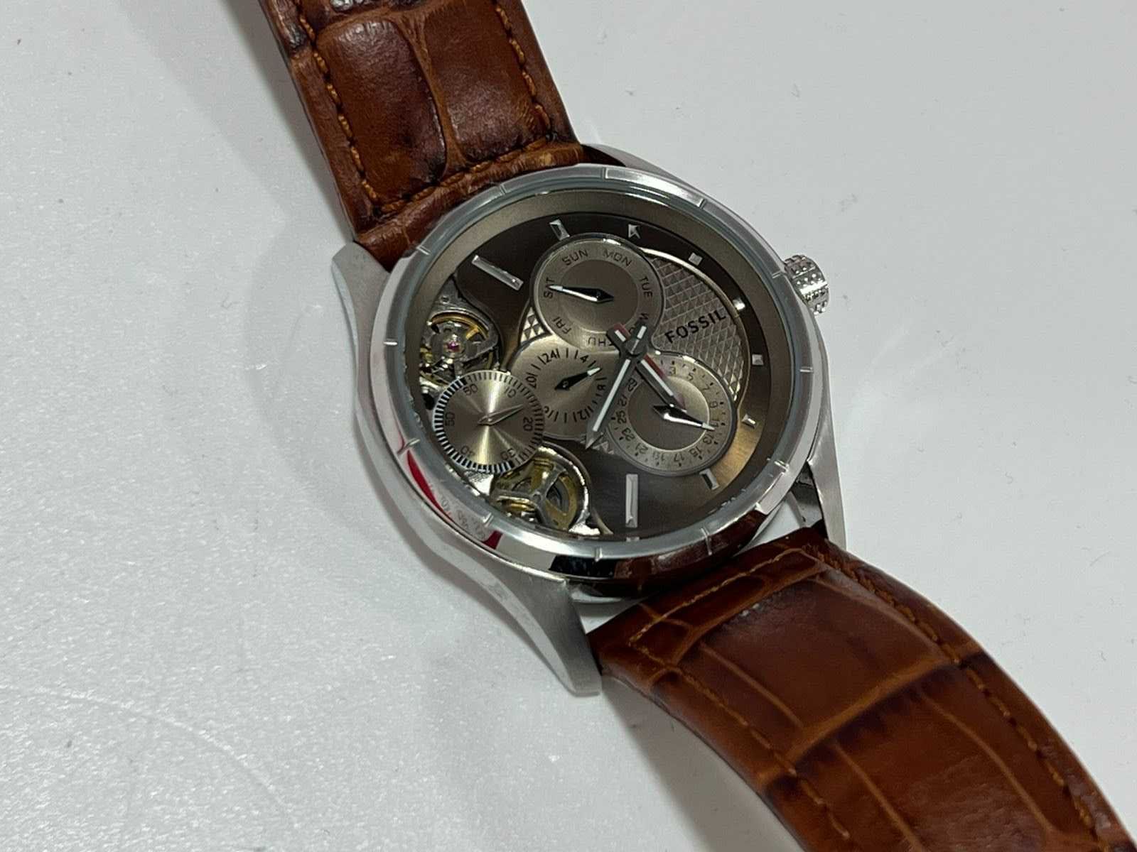 Продава се мъжки часовник Fossil ME-1020
