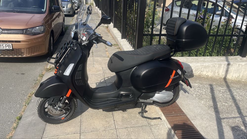 Vespa GTsport 300