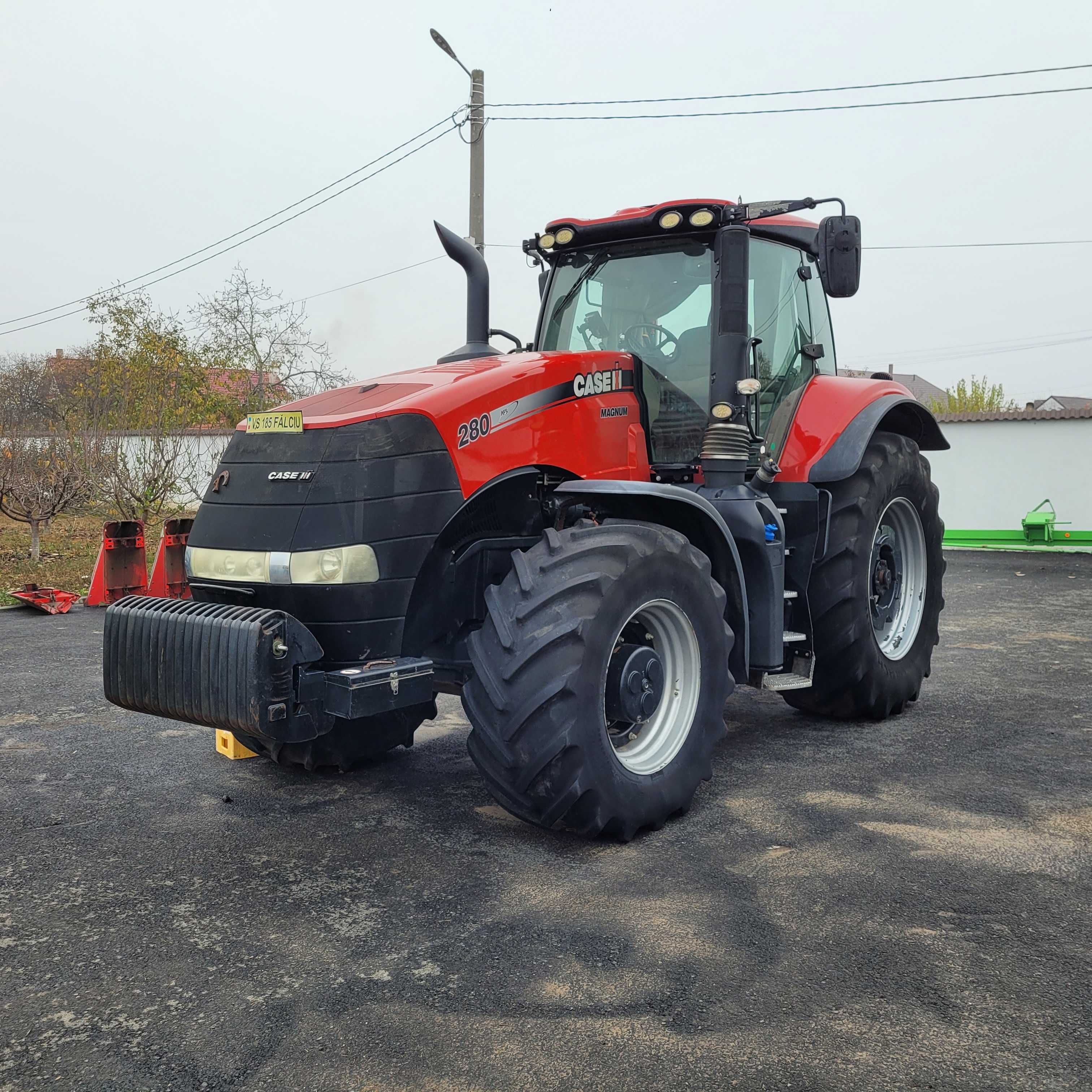 Tractor Case IH Magnum 280