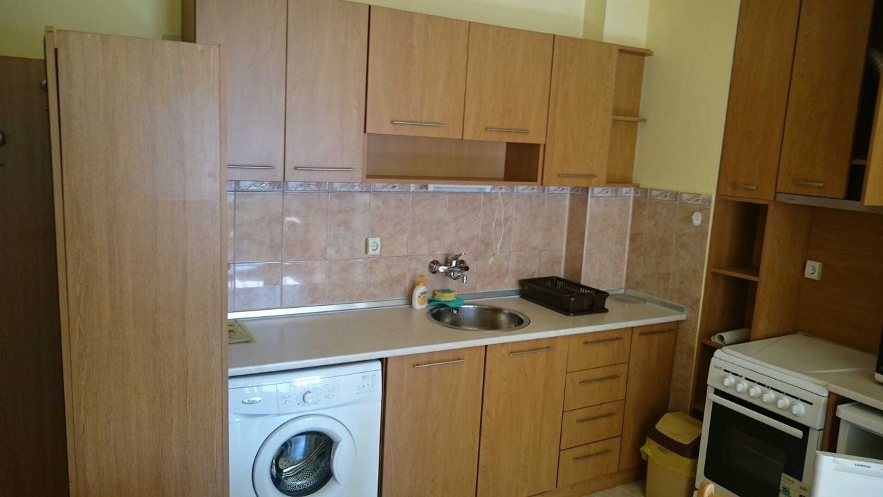 Дава се под наем Двустаен апартамент в Плевен, Сторгозия - 70 кв.м за 306 € - Снимка #7