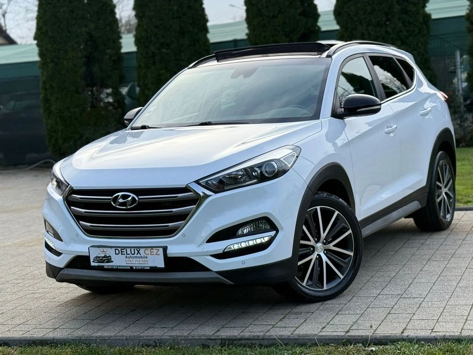 Hyundai Tucson 1.7CRDI/Autom,/LED/Navi/Camera/Jante R19