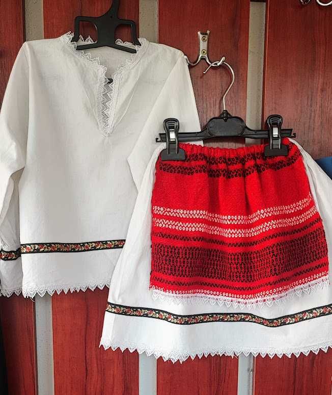 Costum national fata 3 - 7 ani