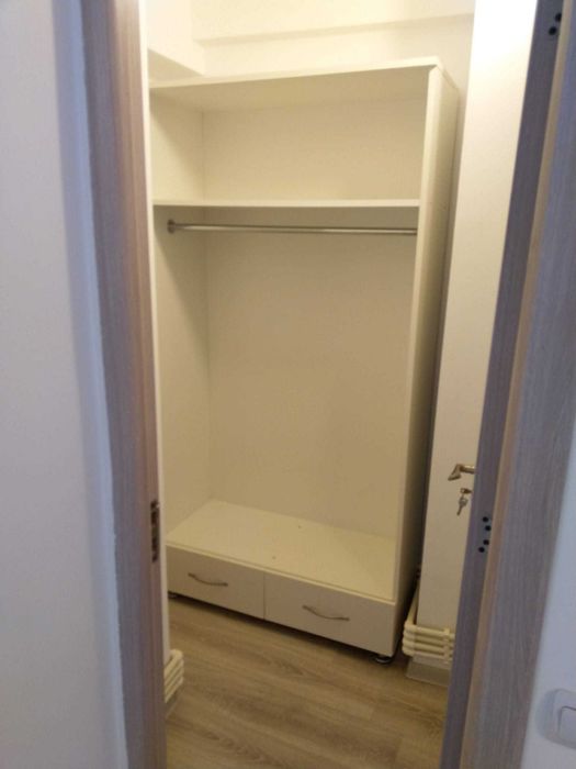 Inchiriez garsoniera