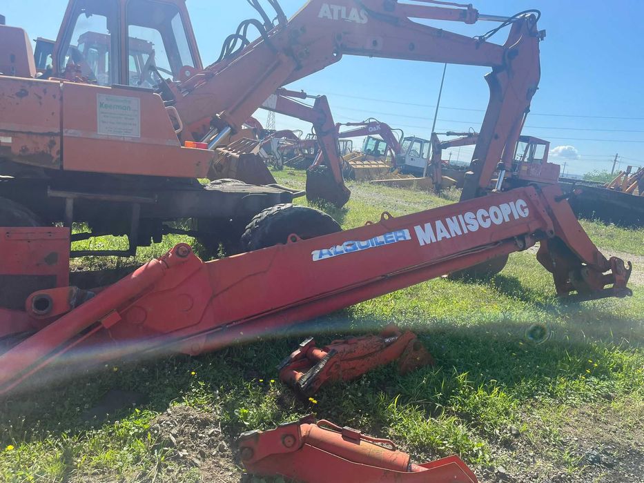 Vindem brat telescopic pentru Manitou
