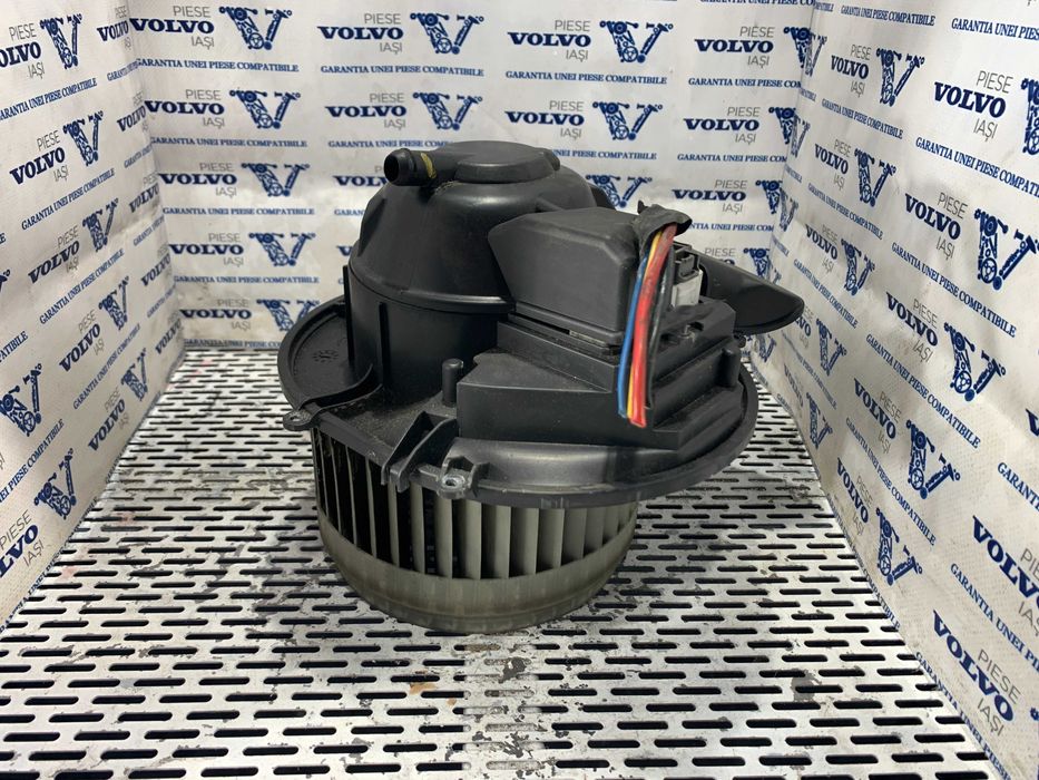 Aeroterma Volvo S60 V70 S80 XC70 XC90 2000-2006 volan stanga