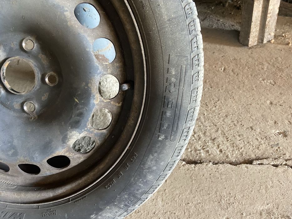 Vand roti de iarna Passat B6