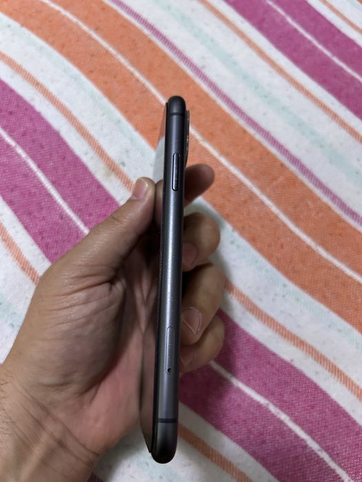 Айфон 11 в отличном состоянии