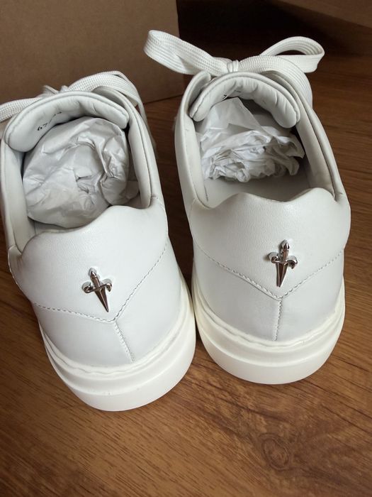 Обувки paciotti