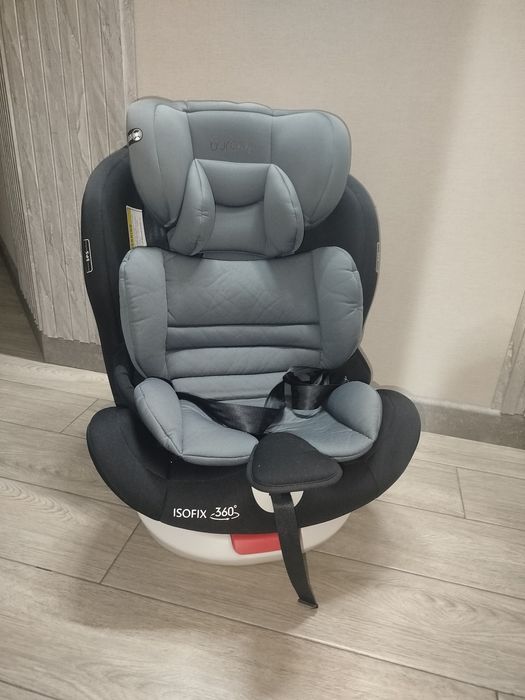 Продаю автокресло,Б/у,состояние отличное.